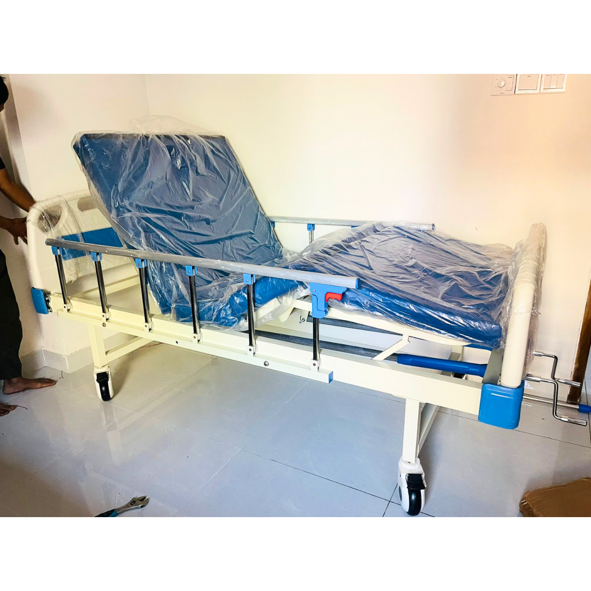 yourwebsite.com/2-function-hospital-bed-bangladesh